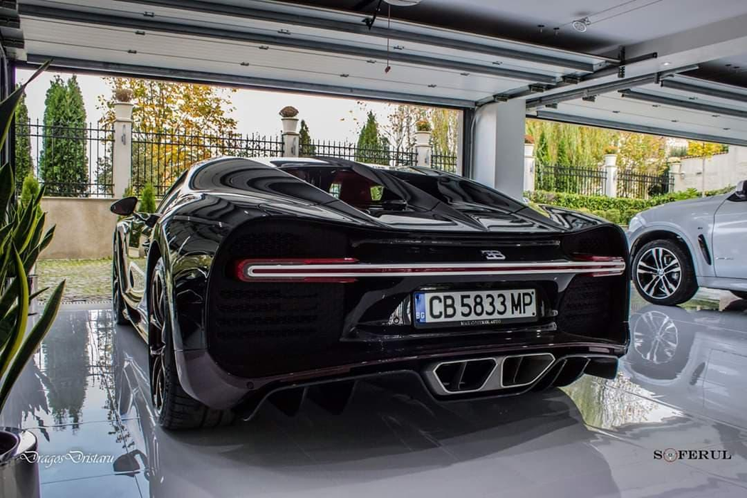 El este românul care conduce un Bugatti Chiron: primul test cu mașina de 3,5 milioane de Euro