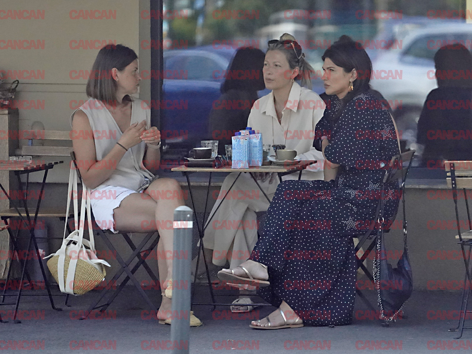 Monica Bîrlădeanu a ieșit la o cafea cu prietenele