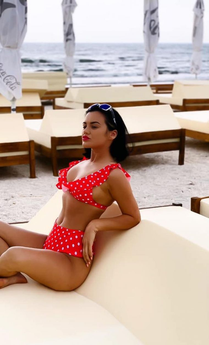 Carmen de la Sălciua, fotografii de infarct! Cum s-a pozat sexy-artista