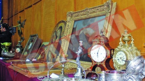 Hoti de tablouri celebre, prinsi la Brasov