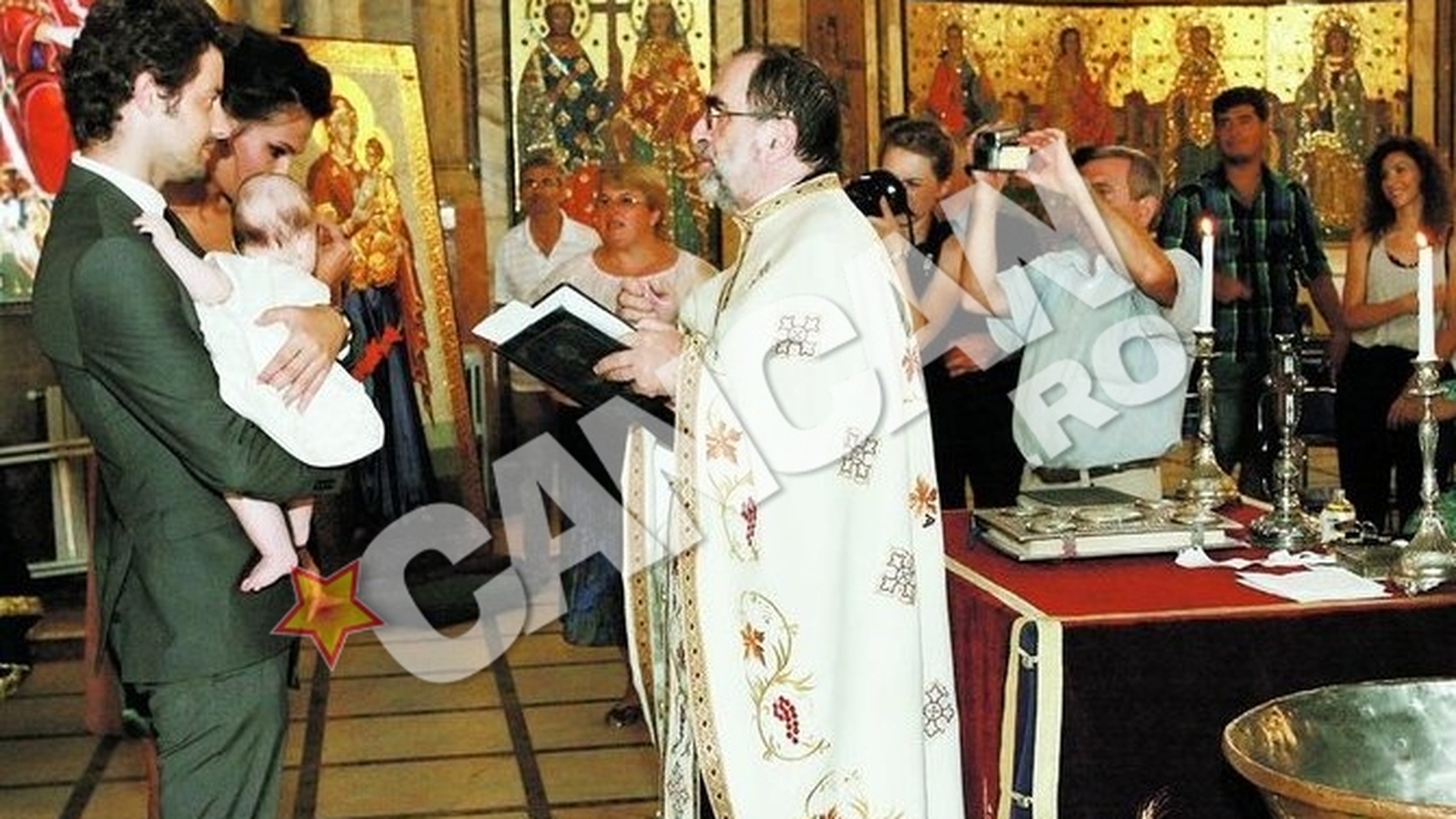 Anca Serea si Adi Sina, mai intai nasi si apoi miri. Primul botez impreuna!