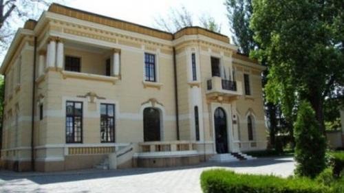 Vila din cartierul Primăverii unde a locuit fostul dictator Nicolae Ceauşescu, demolată! Se va construi un imobil pentru...