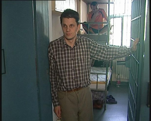 Laurenţiu Cotea a executat doi poliţişti, pe stradă, cu mitraliera