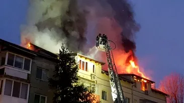 Incendiu într-un bloc din Timișoara: 18 persoane au fost evacuate, 20 s-au autoevacuat