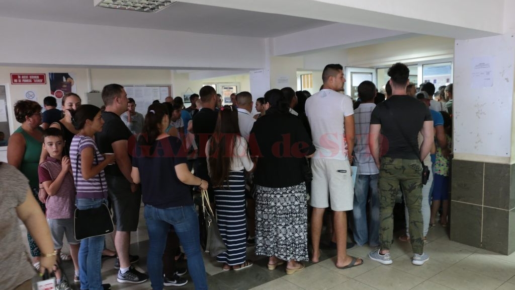 Anunțul MAI în legătură cu pașapoartele! S-a schimbat programul pentru această vară