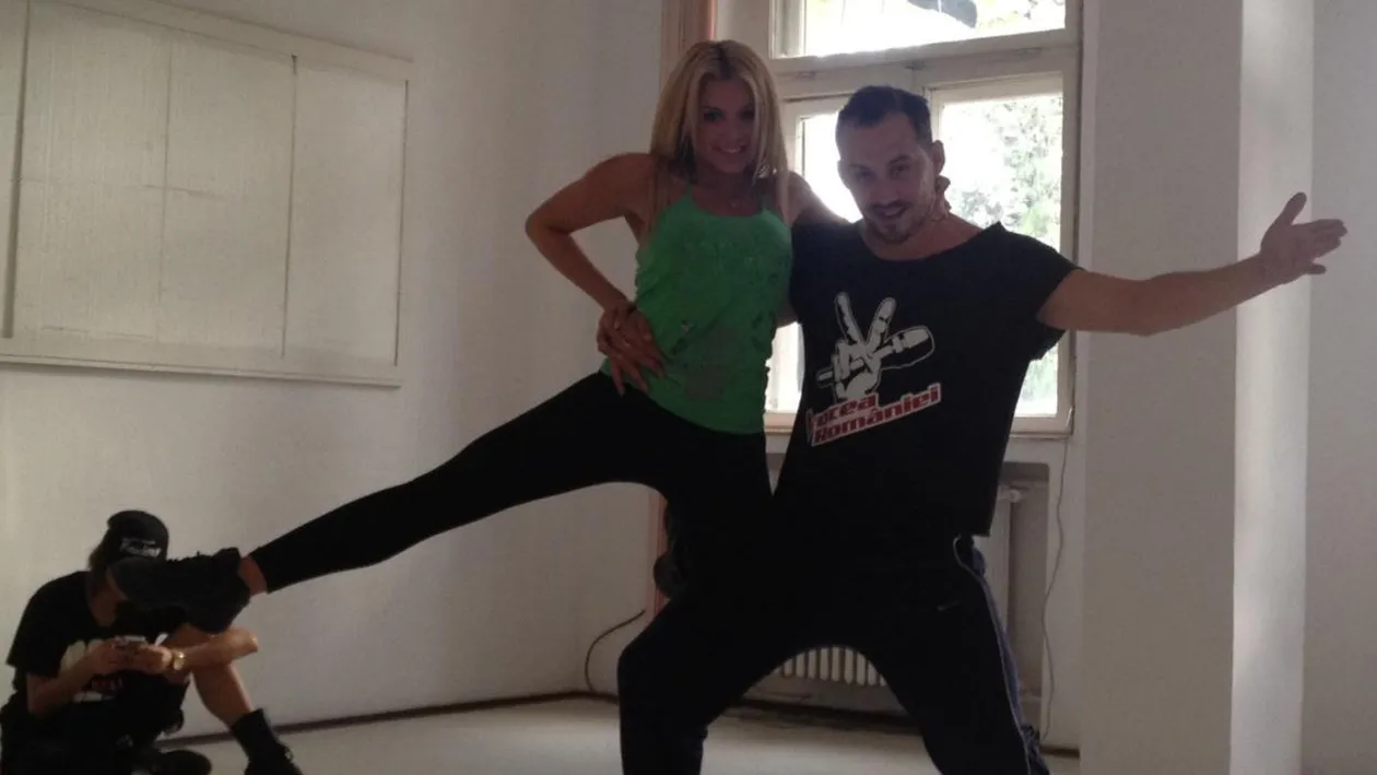 Este “vocea Romaniei”, dar acum isi va etala si talentul la dans Vezi aici cu ce blonda sexy va performa Stefan Stan asta seara, la “Dansez pentru tine”