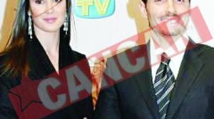Italiencele se bat pe mana lui Berlusconi Jr.