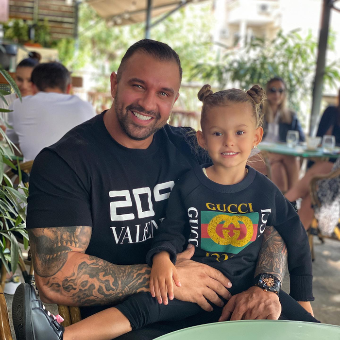 Alex Bodi, urare specială de ziua lui Chaqueline, fiica sa cea mare: “Sunt mândru de tine și de realizările tale”. Ce promisiune emoționantă i-a făcut afaceristul