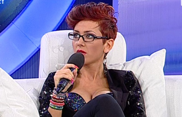 Cum arată fosta amantă a lui Guţă, însărcinată în 7 luni: ”Muncesc…” Ce i-au scris admiratorii