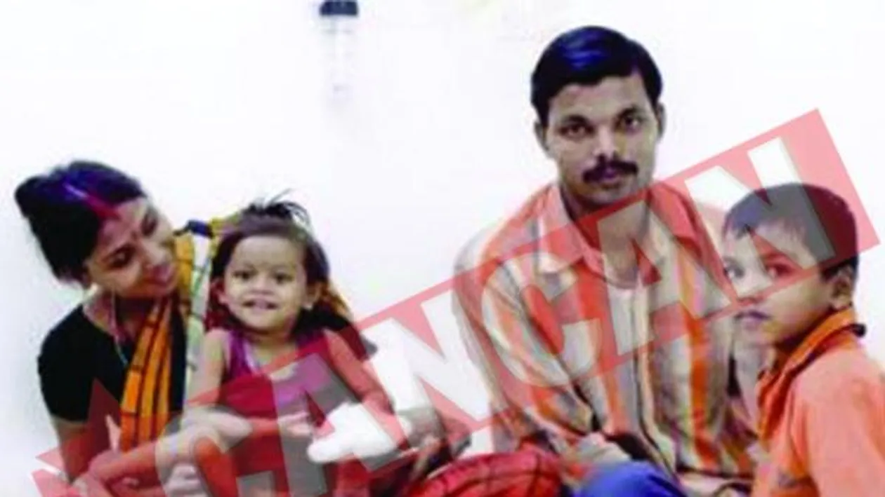 Fetita cu opt membre, operata cu succes