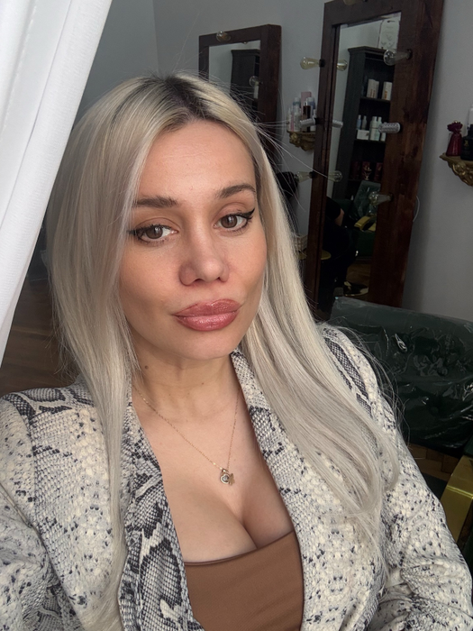 Anisia Gafton, probleme în primul trimestru de sarcină! Cu ce se confruntă blondina