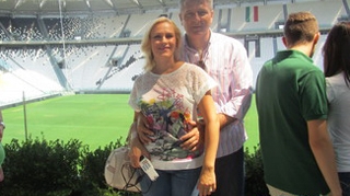 Gabriela Firea, la plaja cu sotul! Intra sa o vezi cum se bronzeaza in Turcia!