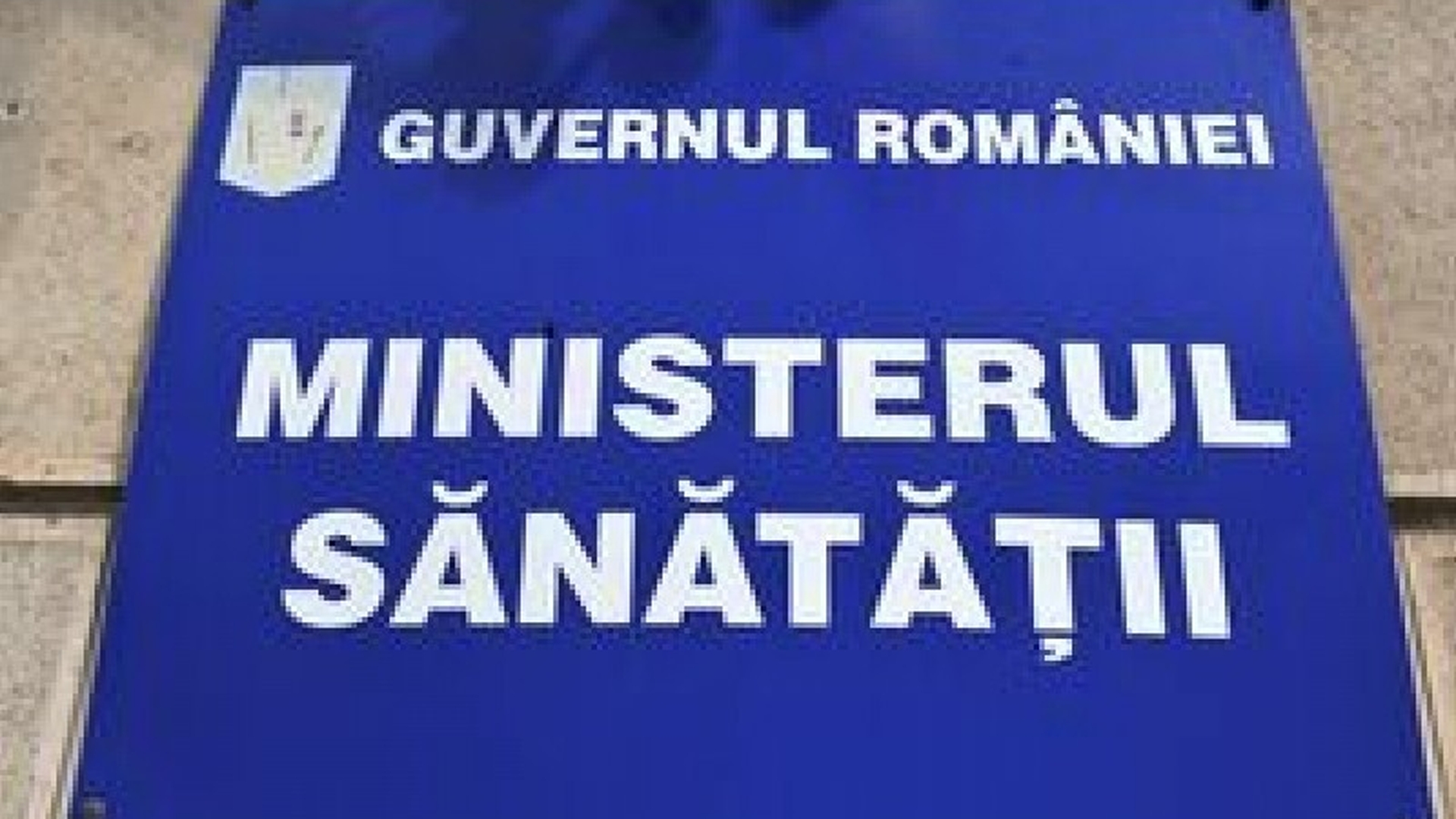 Vaccinurile pentru bebeluşi întârzie de luni bune din spitale şi farmacii! Replica este una halucinantă