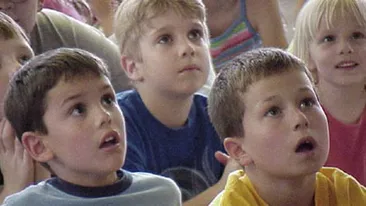 Are 182 de ani si e cea mai batrana de pe planeta! Cum arata in 1902 si cum arata acum