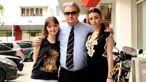 EUGENIA VADIM a vorbit despre tensiunile din ea şi "TRIBUN" legate de logodna cu TIBI: "E nedrept ce se spune. Nu eu l-am omorât pe tatăl meu"