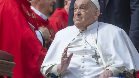 Marele regret cu care Papa Francisc a murit. S-a confesat medicilor săi iar aceștia fac dezvăluirea abia acum