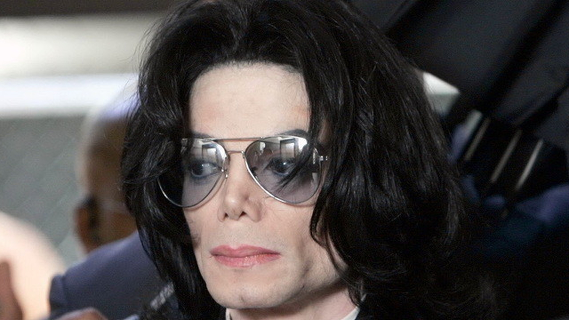 Dezvăluiri ULUITOARE! Unul dintre medicii lui Michael Jackson face mărturisiri in premieră: "Avea fundul plin de..."