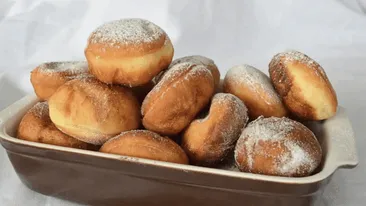 Secretele din bucătăria bunicii: rețeta de gogoși cu drojdie de bere. Se preparau încă din Ajunul Crăciunului!