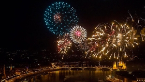 Superstiţii şi obiceiuri de ANUL NOU: Ce să faci şi ce să nu faci pentru un 2014 perfect