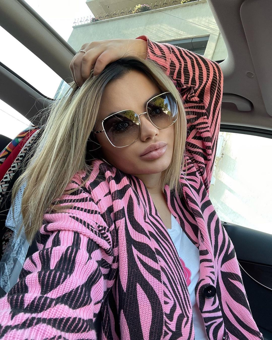 Carmen de la Sălciua a dat cărţile pe faţă! Ce spune artista despre scandalul cu fosta soţie a actualului său iubit: „Eu nu am destrămat nicio căsnicie”