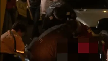 Imagini şocante în Capitală! Un taximetrist a căzut ca secerat lângă maşină şi a murit
