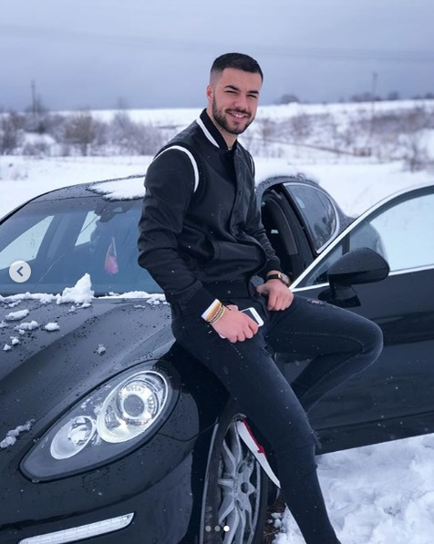 Ea e noua iubită a lui Culiță Sterp! Cât de sexy este blonda care i-a furat inima artistului