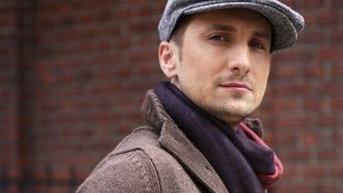 Gafa INCREDIBILA facuta de Dani Otil in DIRECT la TV ! "Alo, in pi**a ma-tii!