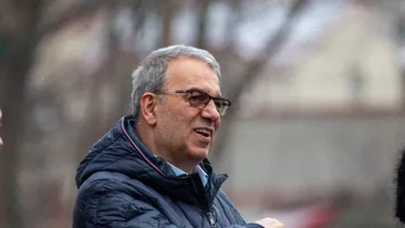 Vergil Chițac, primarul Constanței, implicat într-un accident rutier pe Autostrada Soarelui. Edilul, transportat de urgență la spital