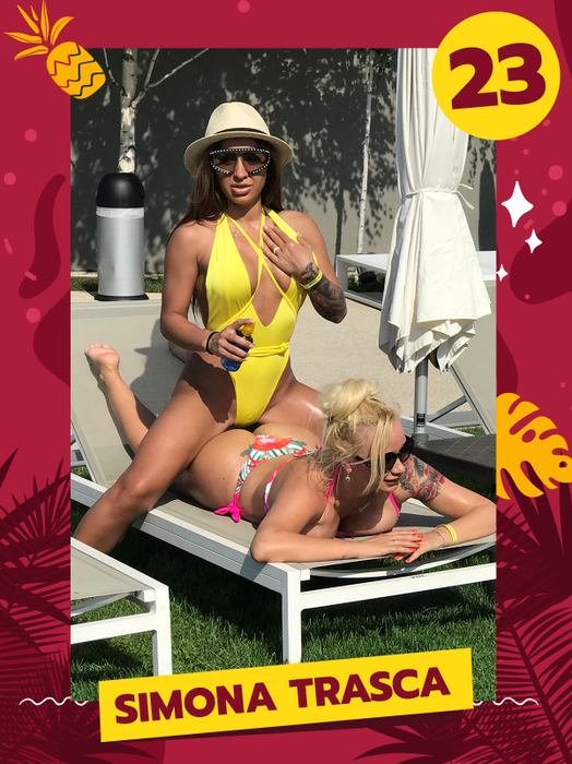 Roxana Vancea, Daniela Crudu, Andreea Bănică și Bianca Drăgușanu, numai bune de pus în ramă. TOP Bunăciuni care s-au dat cu loțiune, s-au așezat pe șezlong și…