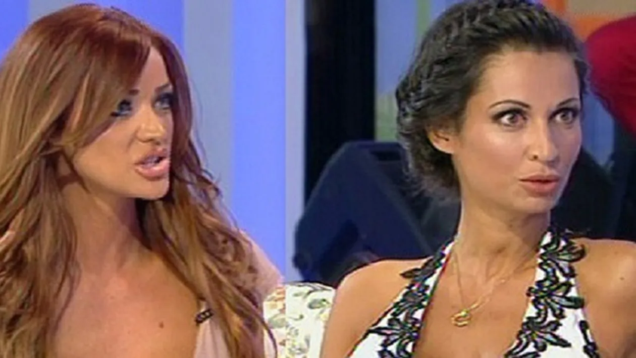 Vezi cum s-au imbracat nasii Nicoleta Luciu si Zsolt Csergo la cununia civila a Biancai Dragusanu cu Victor Slav!