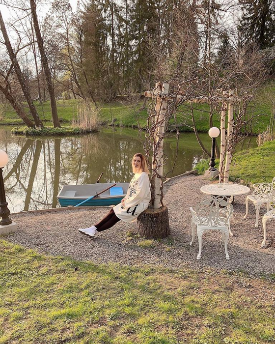Diana Dumitrescu, o graviduță sexy în costum de baie: ”Mămica vă salută pe toți!”