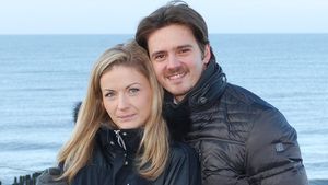 Incearca mereu sa se vanda la pachet cu sotia, dar acum n-a reusit! Mihai Petre e dezamagit ca alta femeie i-a luat fata Elwirei