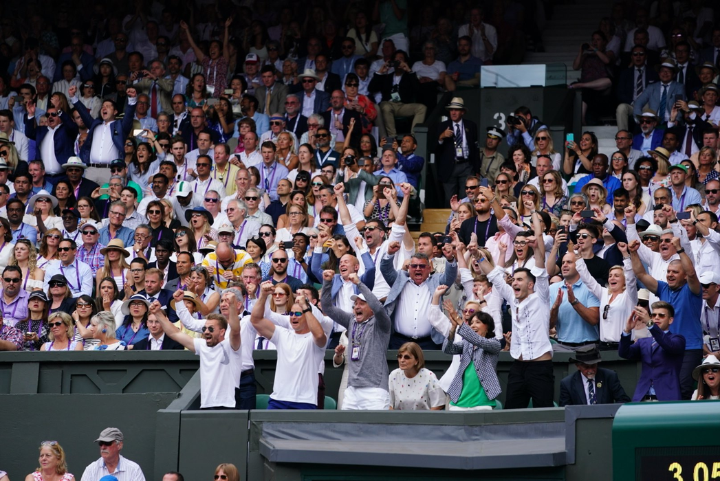 Celebritățile care au urmărit meciul dintre Simona Halep și Serena Williams în finala de la Wimbledon. Românca, lăudată de Kate Middleton