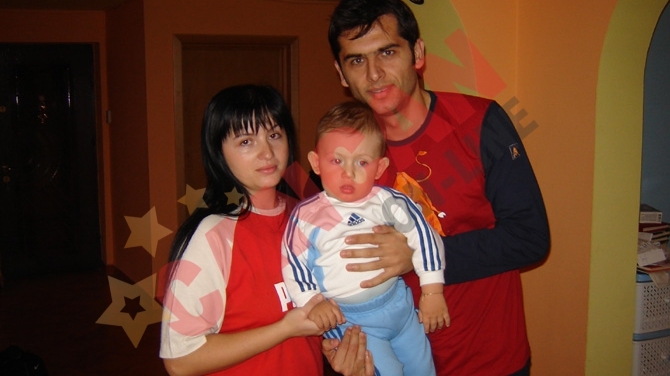 Dica, somat de sotie sa-i mai faca un copil!