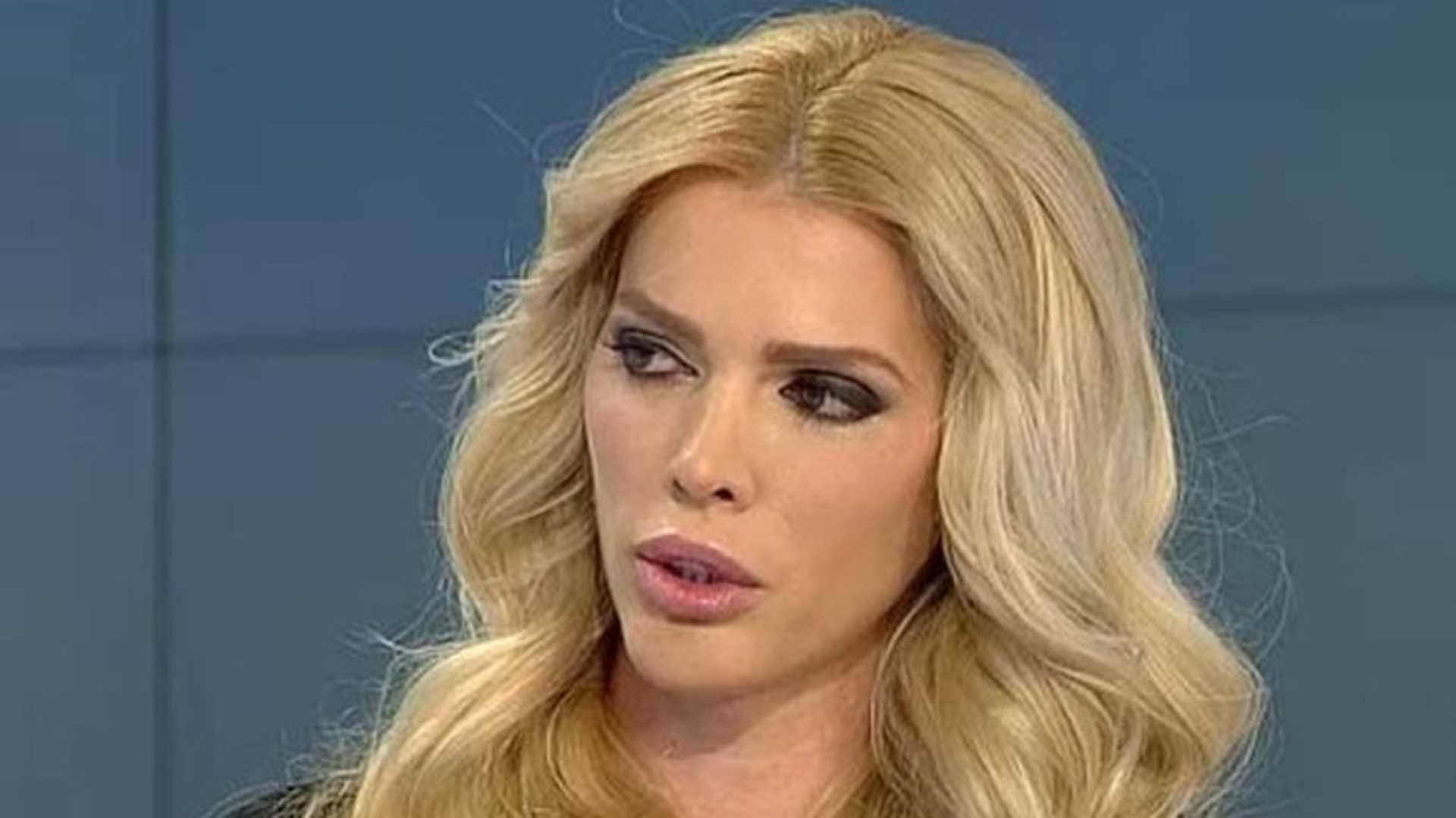 ALINA VIDICAN l-a scos definitiv din viaţa ei pe CRISTI BORCEA! Gestul suprem prin care arată acest lucru