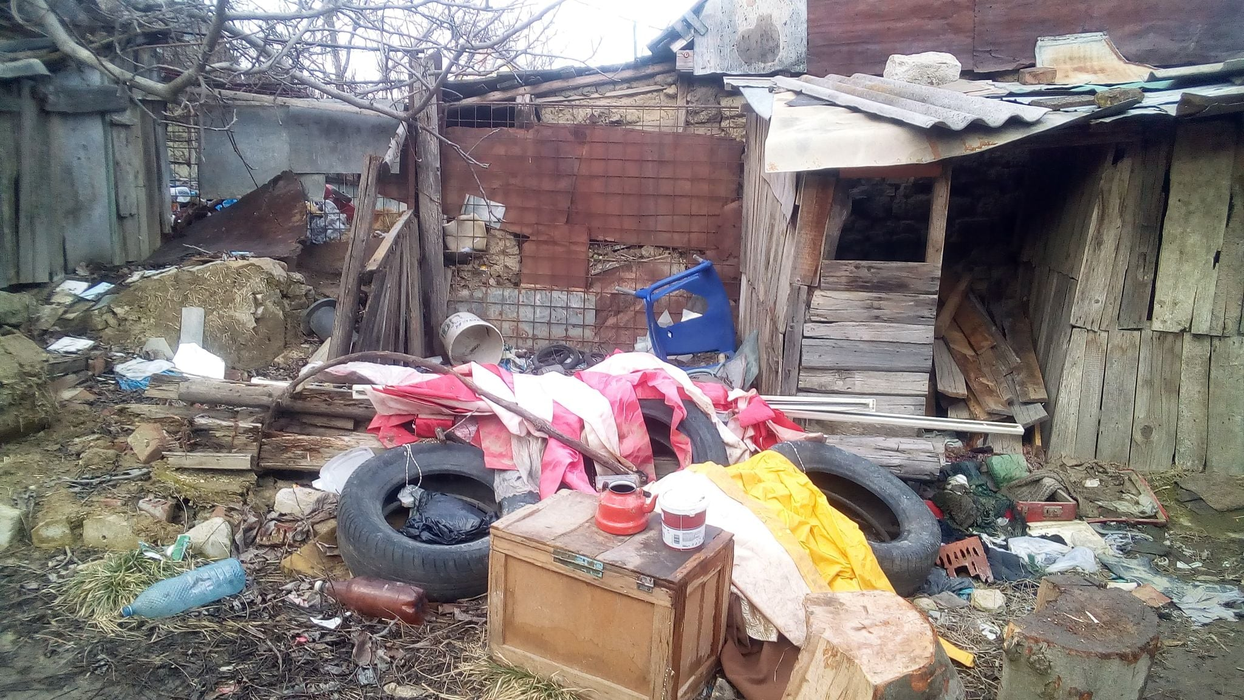 Apel umanitar. Un bărbat nevăzător din Iași are nevoie mare de ajutor. Cazul care a emoționat țara: „Nea’ Mihai nu strigă după ajutor, nea Mihai nu întinde mâna”