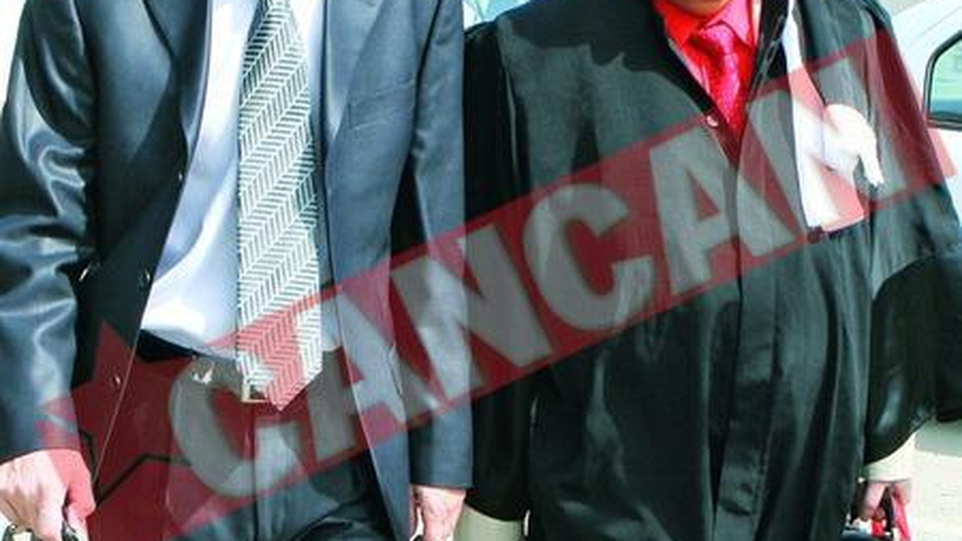 Luis Lazarus a divortat dupa doi ani de scandal