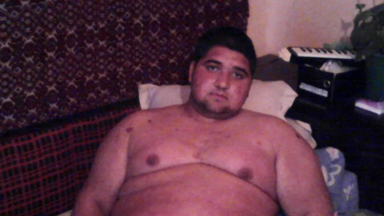 Vesti ucigatoare pentru cel mai gras adolescent din Romania! Este in stare de soc dupa ce medicii i-au spus ca...