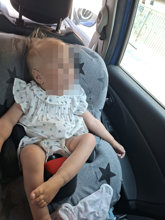 Cazul fetiței i-a impresionat până și pe medicii de la un spital unde sunt tratați copii cu boli rare foto: arhivă personală