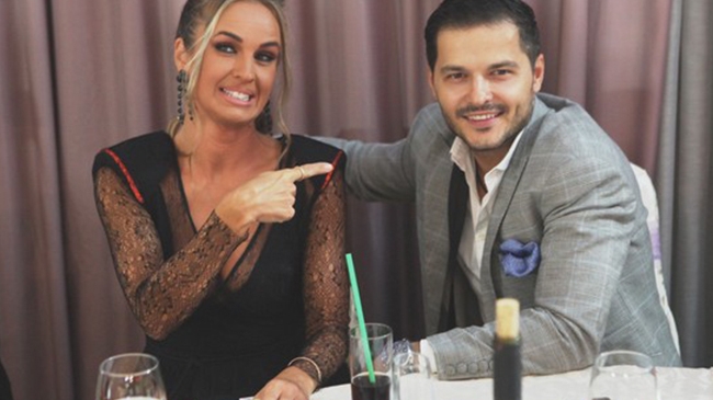 S-au sărutat la TV! LIVIU VÂRCIU şi DIANA MUNTEANU au avut parte de un moment tandru în faţa telespectatorilor