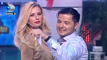 Liviu Varciu, ingenuncheat de Andreea Banica! A dormit cu ea in acelasi pat, i-a cantat live si i-a facut complimente: Esti de vis! Esti ceva de neatins!