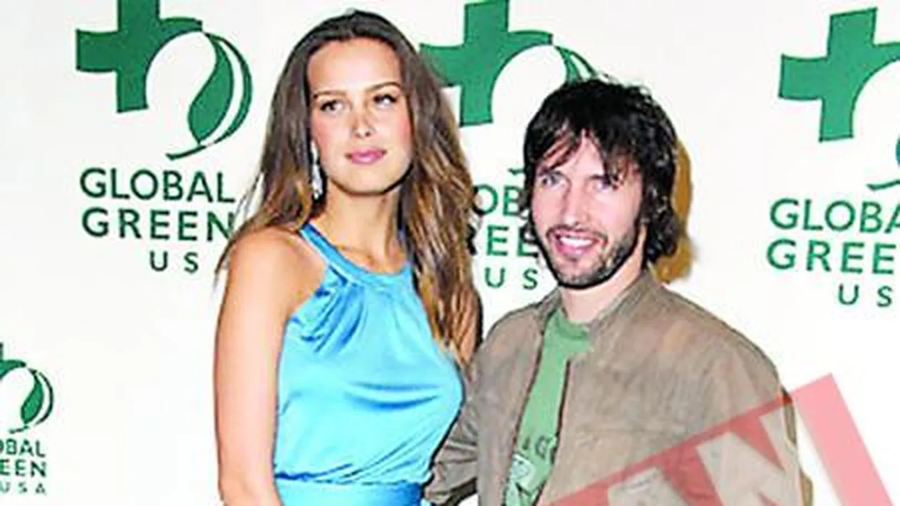 James Blunt a dezvirginat fetele din Verbier