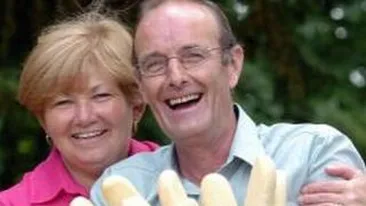 Un milionar la loto a murit la cinci ani de la castigarea premiului, dupa ce si-a pierdut sotia si averea