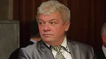 INCREDIBIL. Execuţie ISIS, făcută cu drujba de un politician român! 