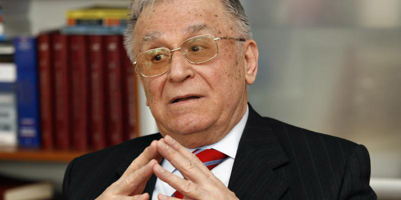 Starea lui Ion Iliescu s-a agravat! A ajuns de urgenţă la spital!
