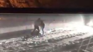 Scenele șocante cu crima de la Mediaș, prinse de camerele video ale clubului! Imagini cu un puternic impact emoțional VIDEO