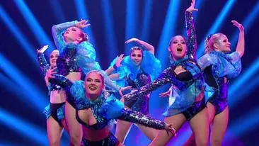 ”Meduzele” au stârnit ropote de aplauze la ”Românii au talent”. Vezi momentul inedit cu fetele de la ”Free Dance”