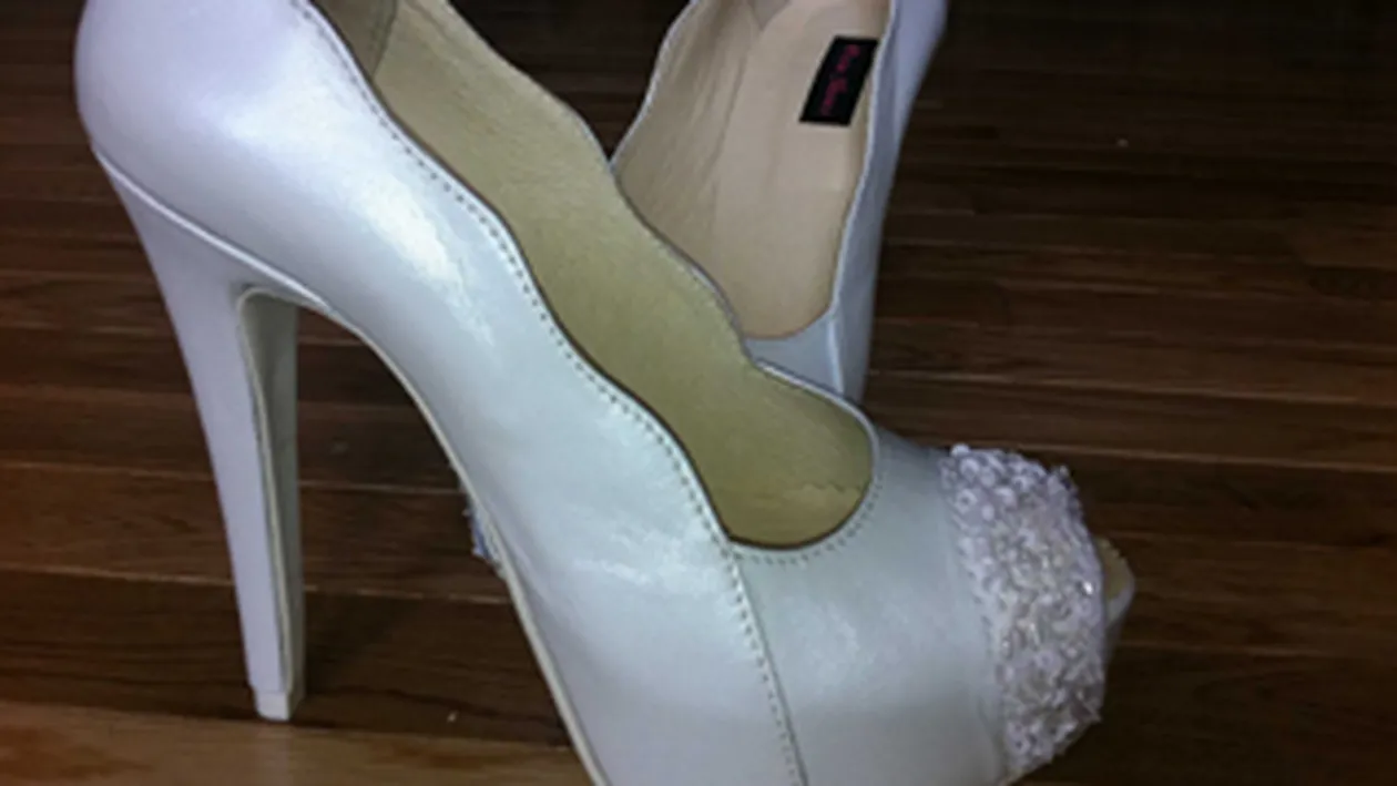 Andreea Patrascu va purta tocuri de 14 centimetri la nunta cu Cabral!