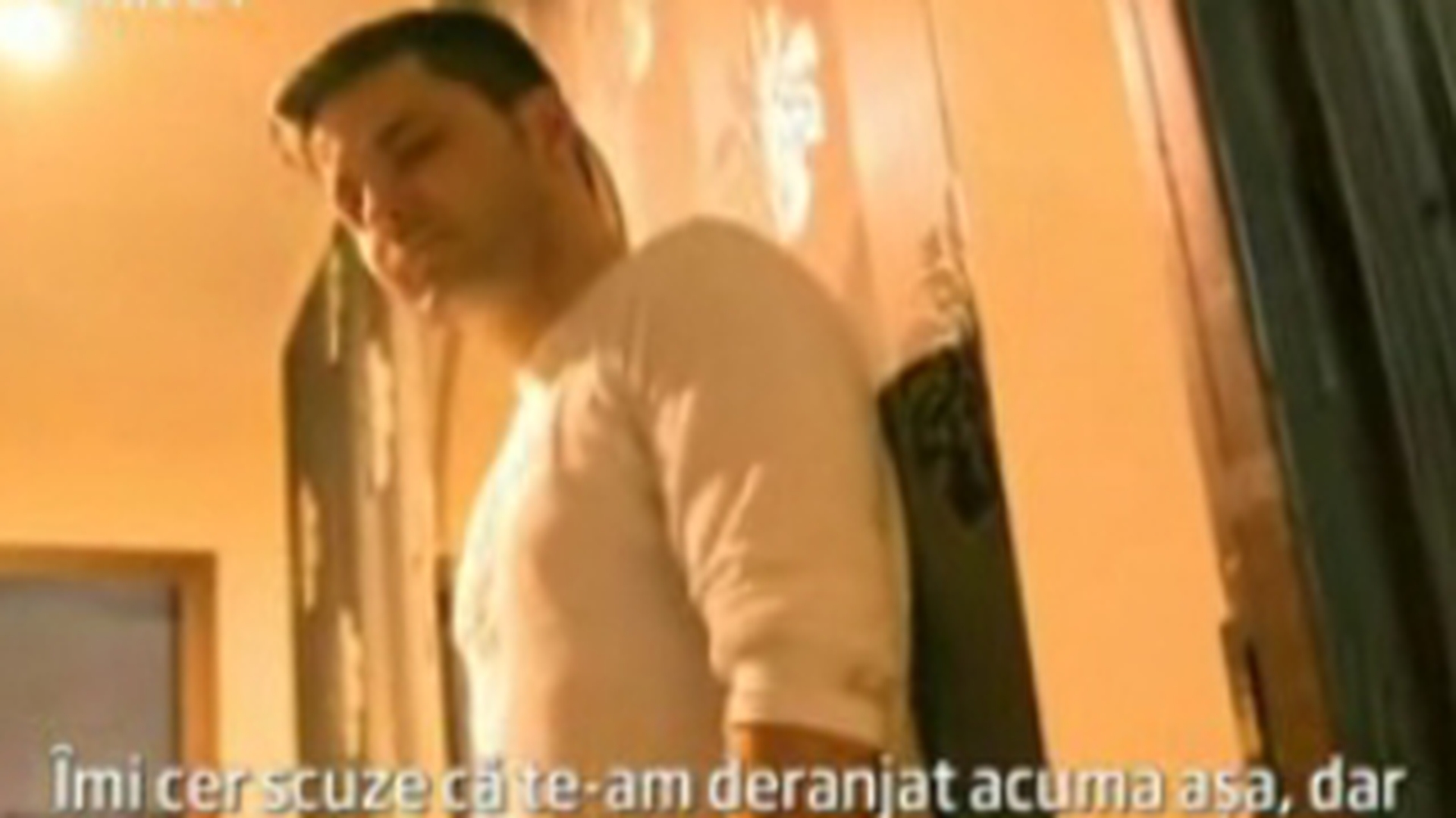 VIDEO Turbat de furie! Varciu, nervos ca o bruneta vrea sa se mute la el in casa!