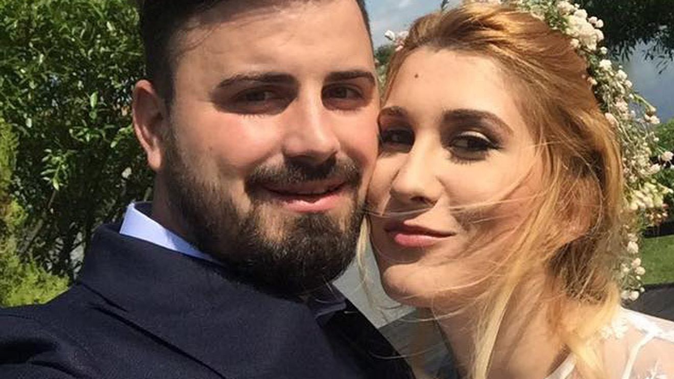  ADDA a îmbrăcat rochia albă de mireasă şi a mers în faţa altarului! Iată primele imagini de la nuntă! „A fost ca-n poveşti...“